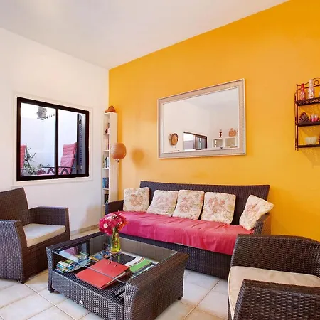 Casa Dos Angeles * Arona